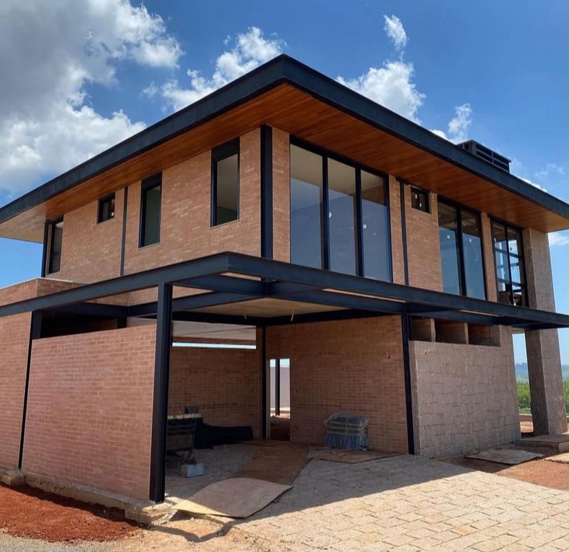 Vivienda construida con ladrillo prensado